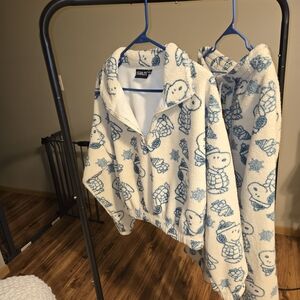 Peanuts Blue and Cream Sherpa Set